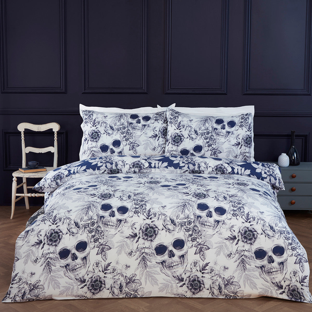 Gothic Skull reversible duvet cover set with floral alternative bedding design