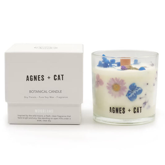 Agnes and Cat Moorland botanical soy wax candle with dried florals and fresh countryside-inspired fragrance