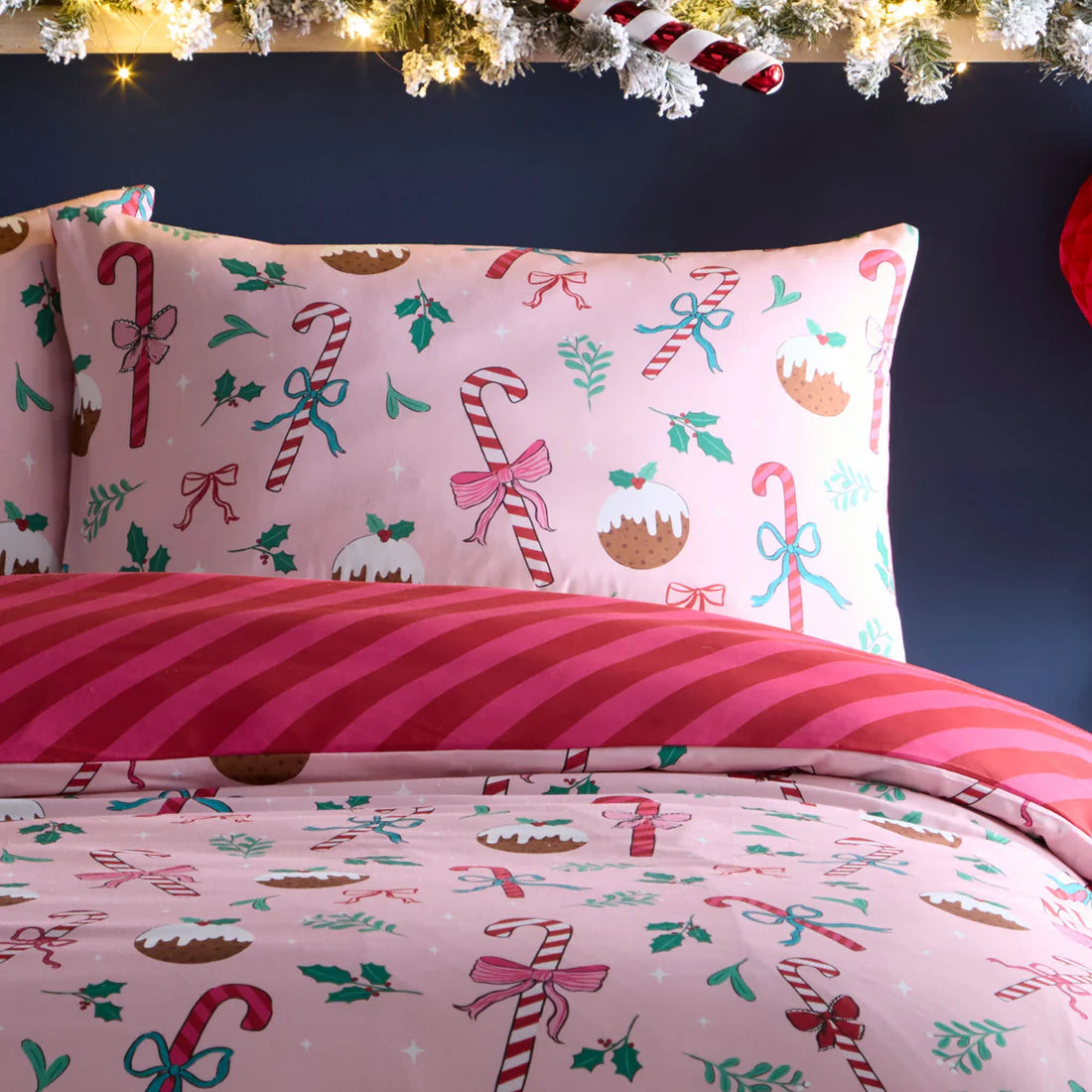 Fusion Festive Fancy Pink Christmas Reversible Duvet Cover Set