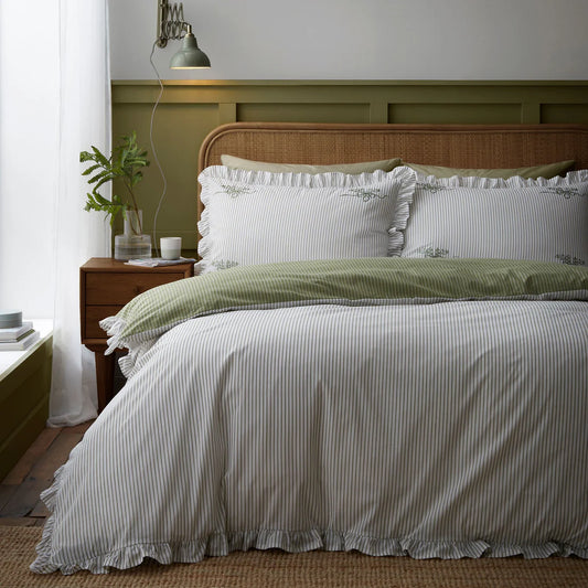 Appletree Frilled Embroidered Bow Stripe 100% Cotton Duvet Cover Set Green