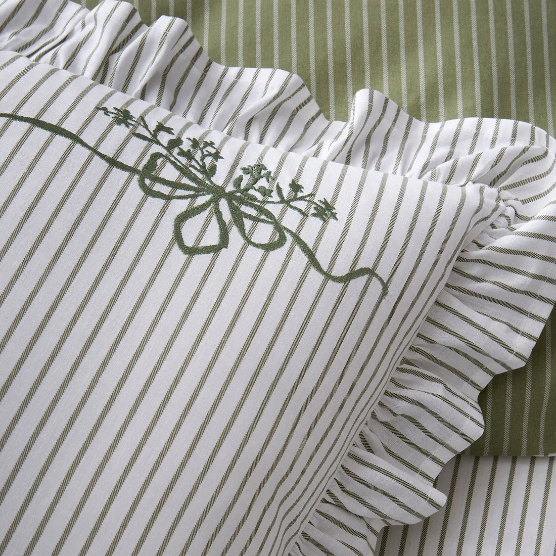 Appletree Frilled Embroidered Bow Stripe 100% Cotton Duvet Cover Set Green