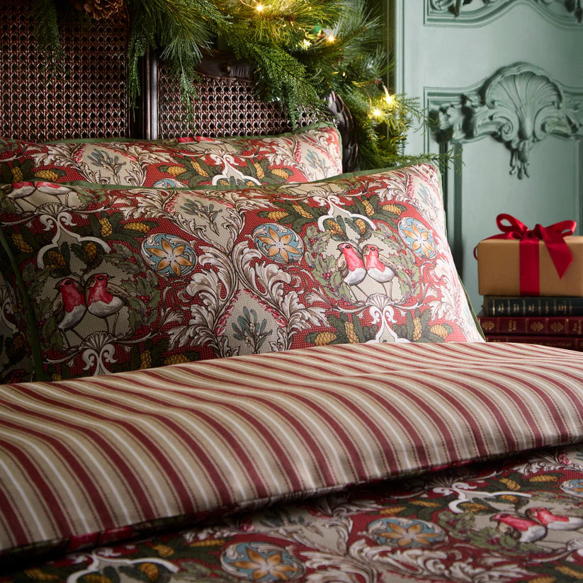 Laurence Llewelyn-Bowen Festive Robin Christmas Cotton Sateen Duvet Cover Set Red