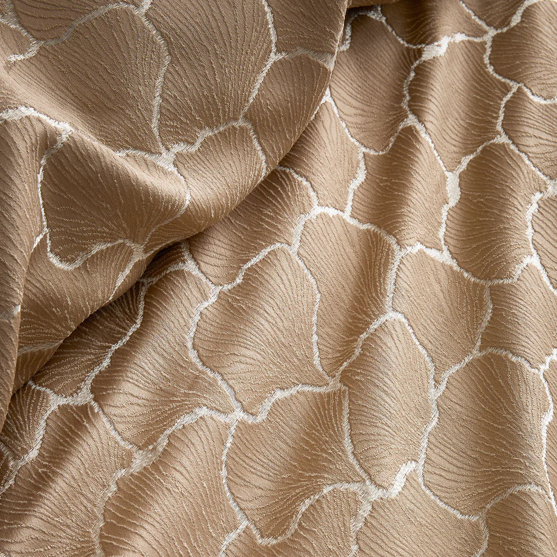 Soiree Ginko Jacquard Duvet Cover Set in Natural