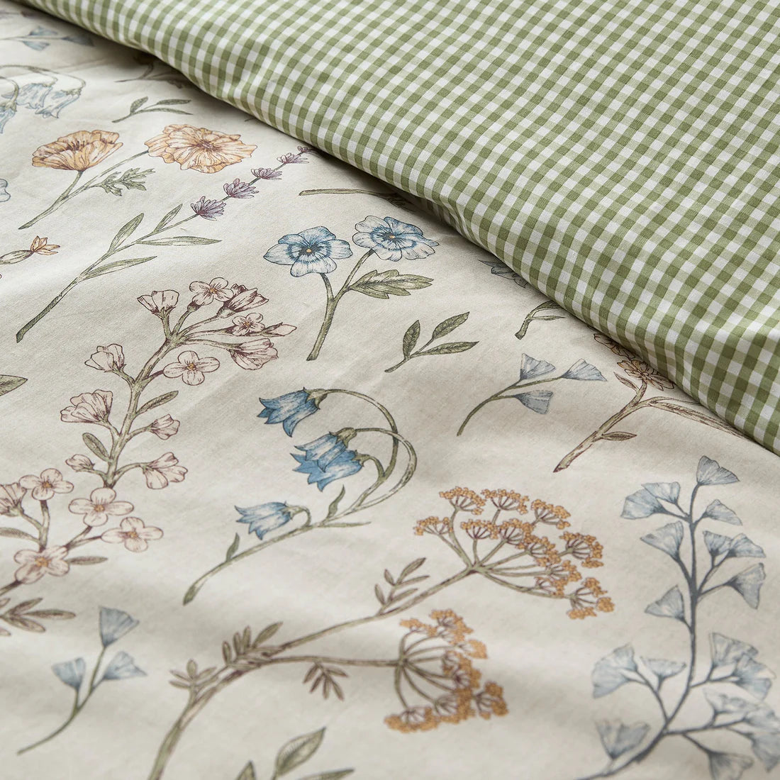 Dreams & Drapes Meadow Floral Duvet Cover Set Multi Country Cottage Bedding
