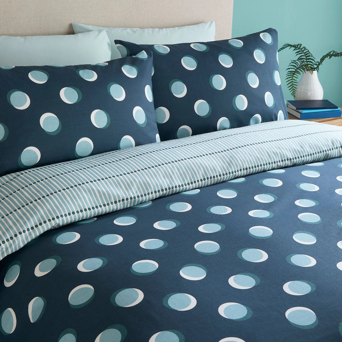 Fusion Polka Spot Reversible Duvet Cover Set in Blue