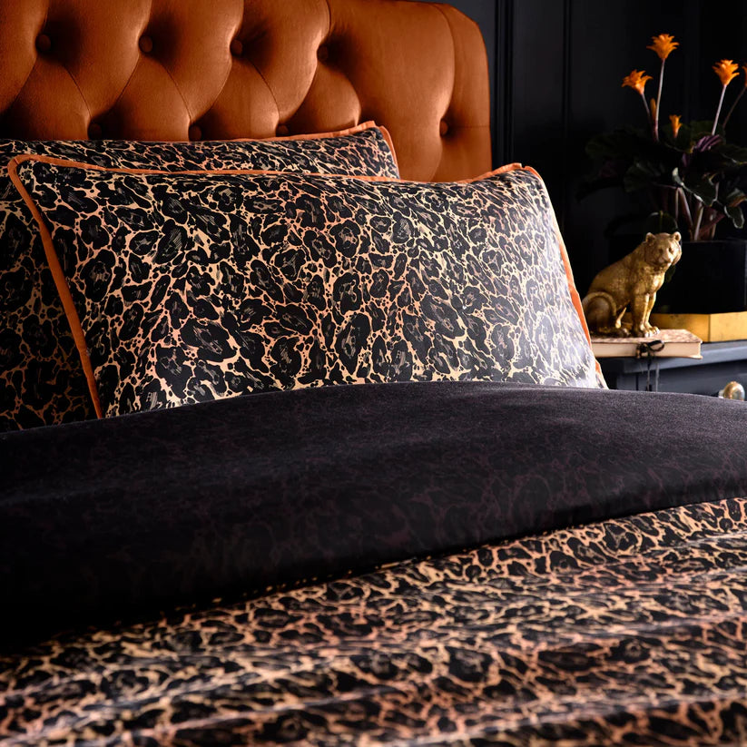 Laurence Llewelyn-Bowen Roxy Leopard 100% Cotton Sateen Duvet Cover Set Black