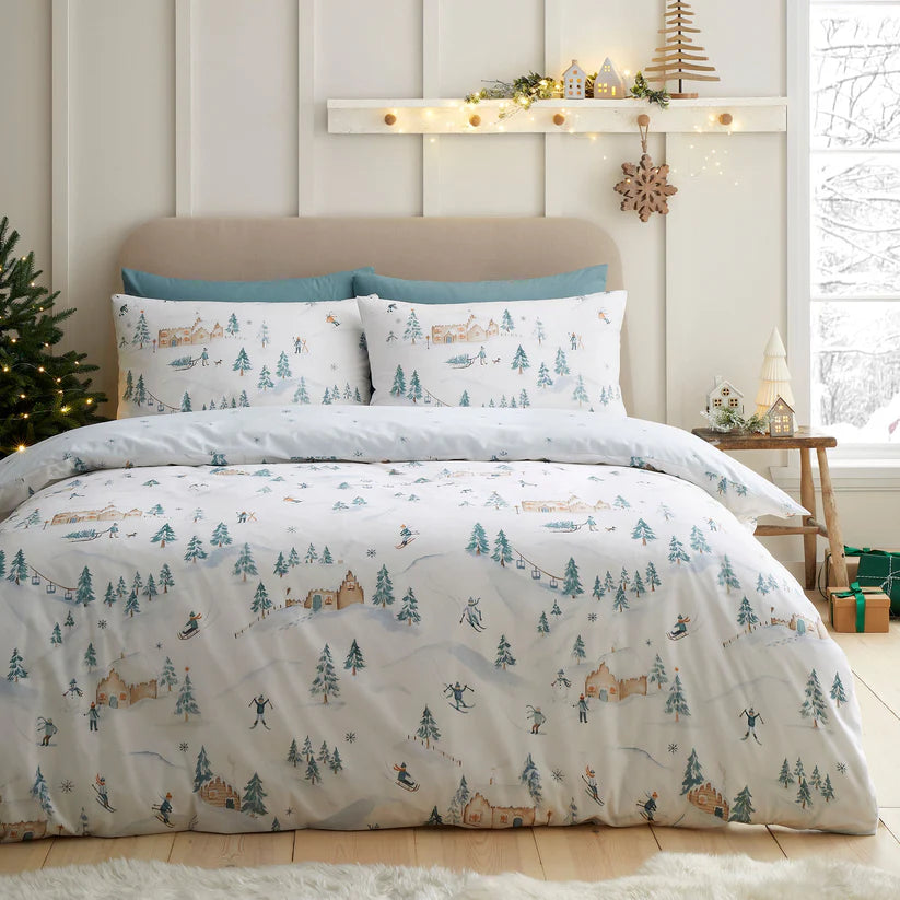 Dreams & Drapes Ski Village Christmas Duvet Cover Set Natural Festive Bedding