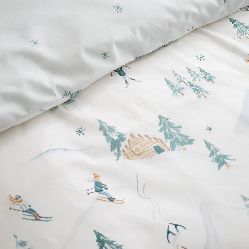 Dreams & Drapes Ski Village Christmas Duvet Cover Set Natural Festive Bedding