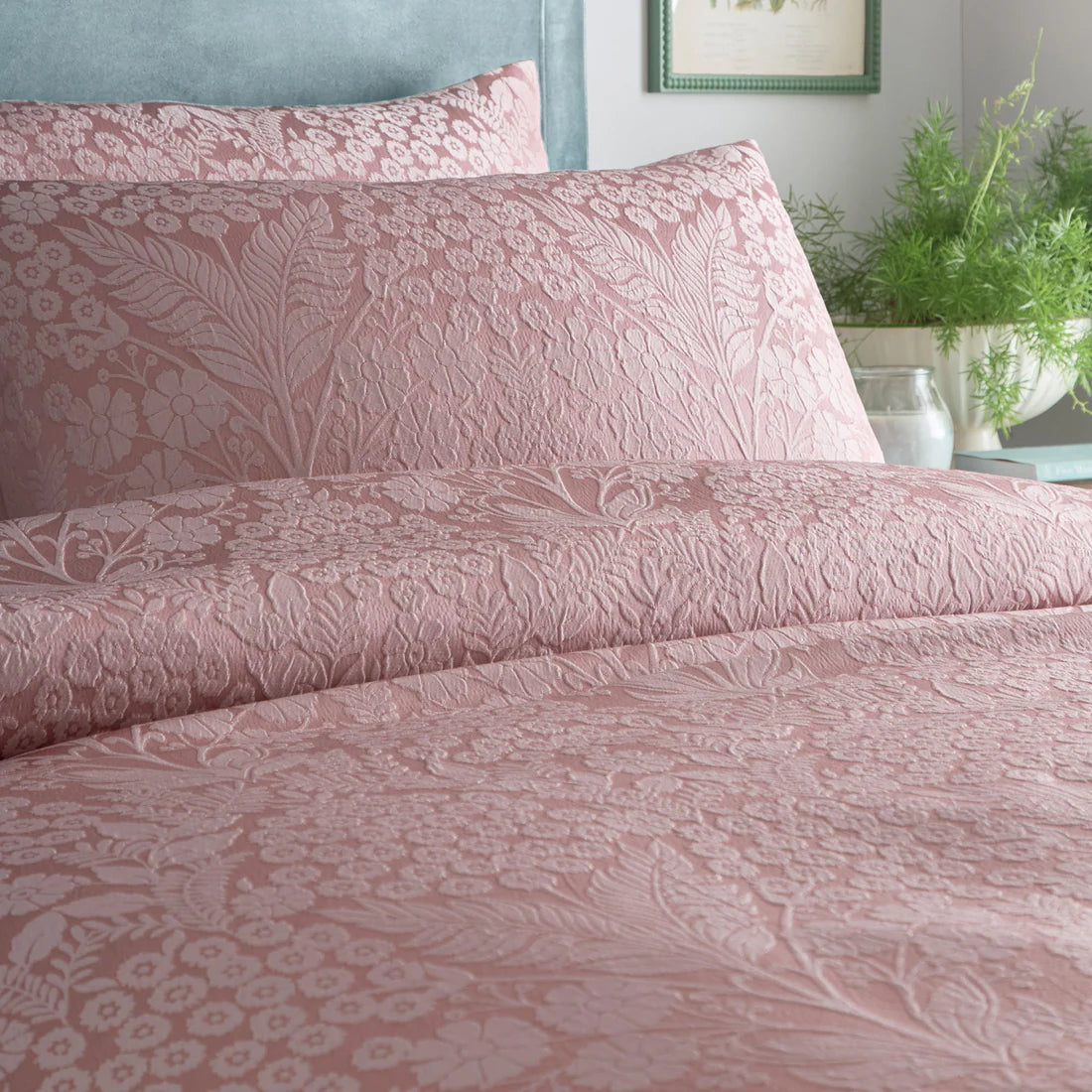 Appletree Toria Duvet Cover Set – Blush