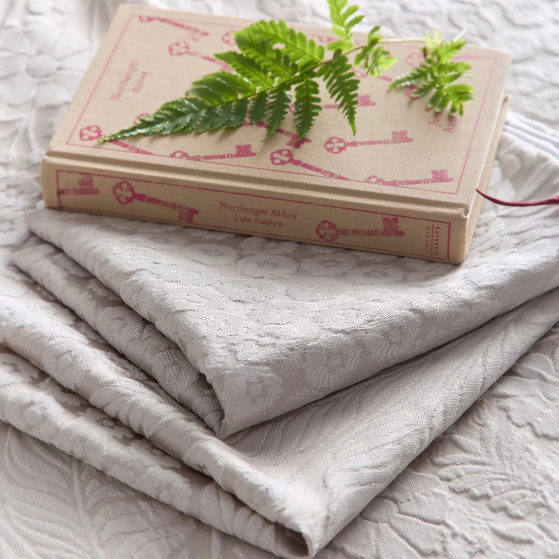 Appletree Toria Duvet Cover Set – Stone