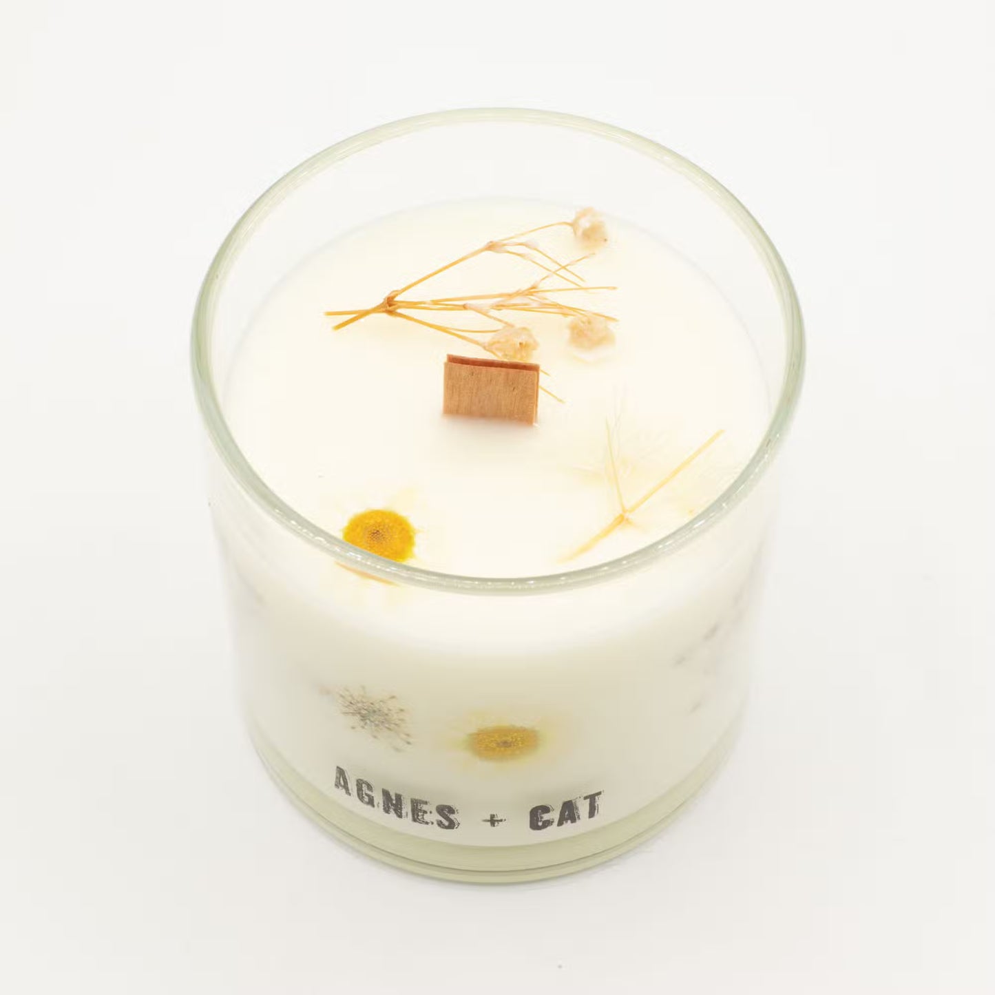 Agnes and Cat Windermere botanical soy wax candle with dried florals and fresh countryside-inspired fragrance