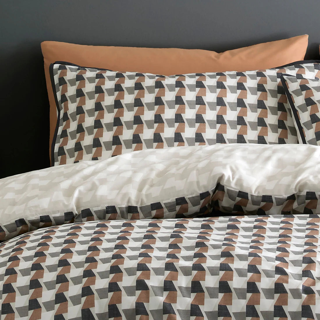 Appletree Jett duvet cover set in brown and bracken with geometric print, reversible design and 100% cotton fabric