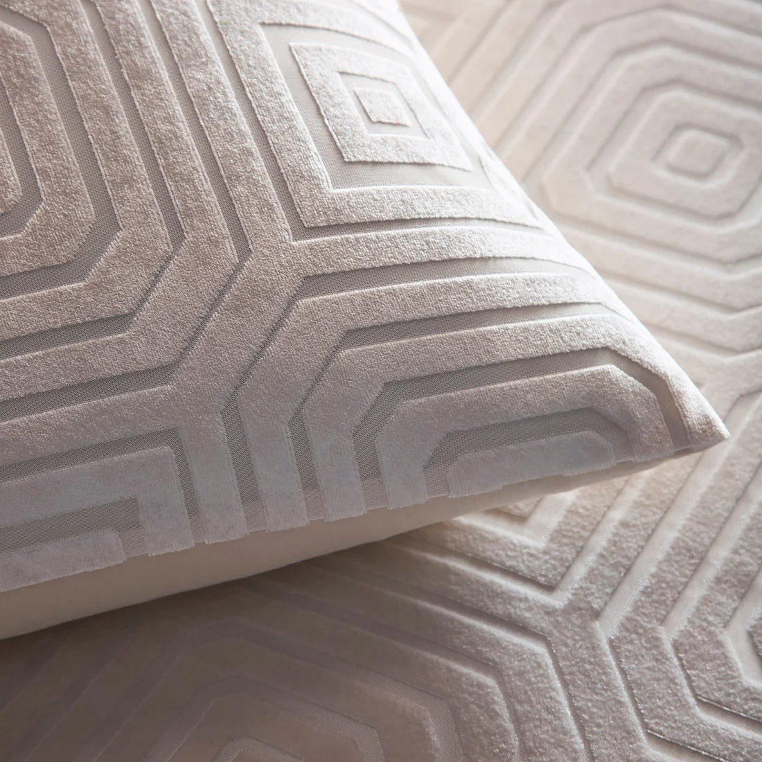 Laurence Llewelyn-Bowen Emile duvet cover set in cream with elegant geometric jacquard design