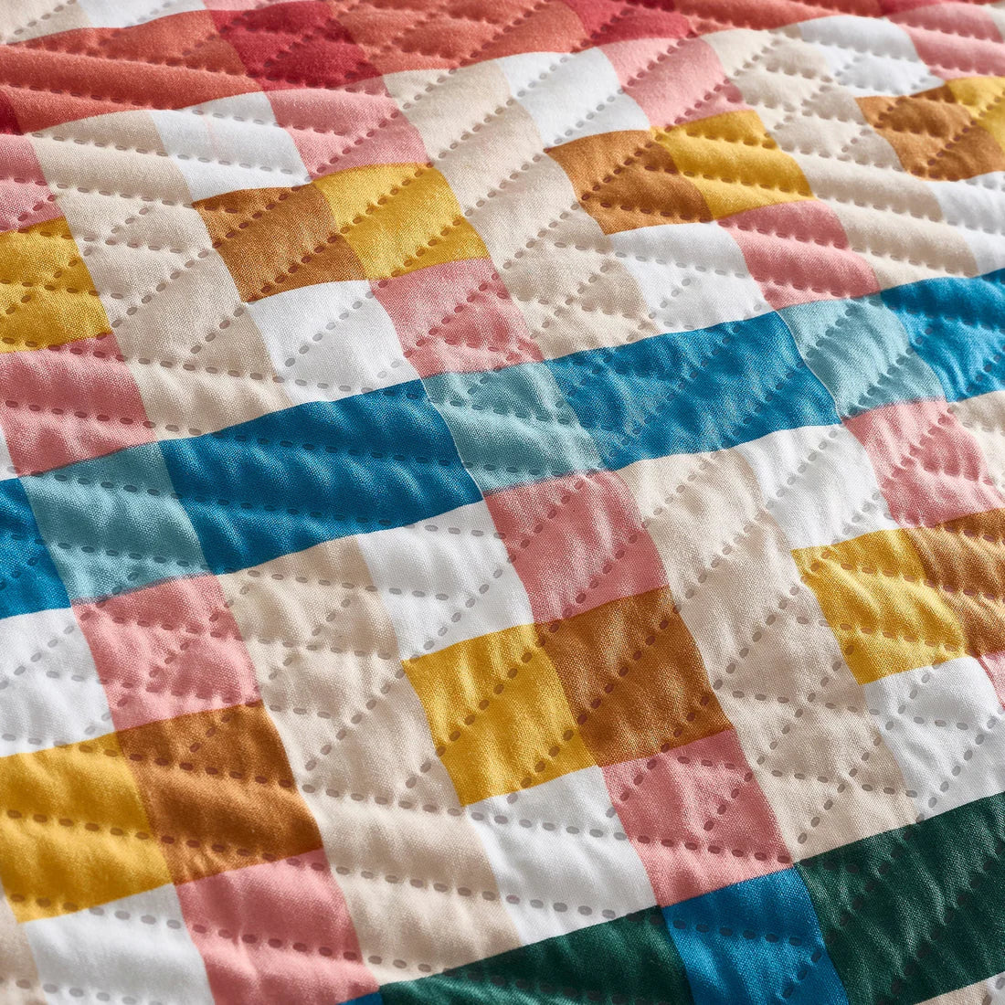 Fusion Rhett duvet cover set in multicolour with geometric pinsonic design and reversible blue pattern