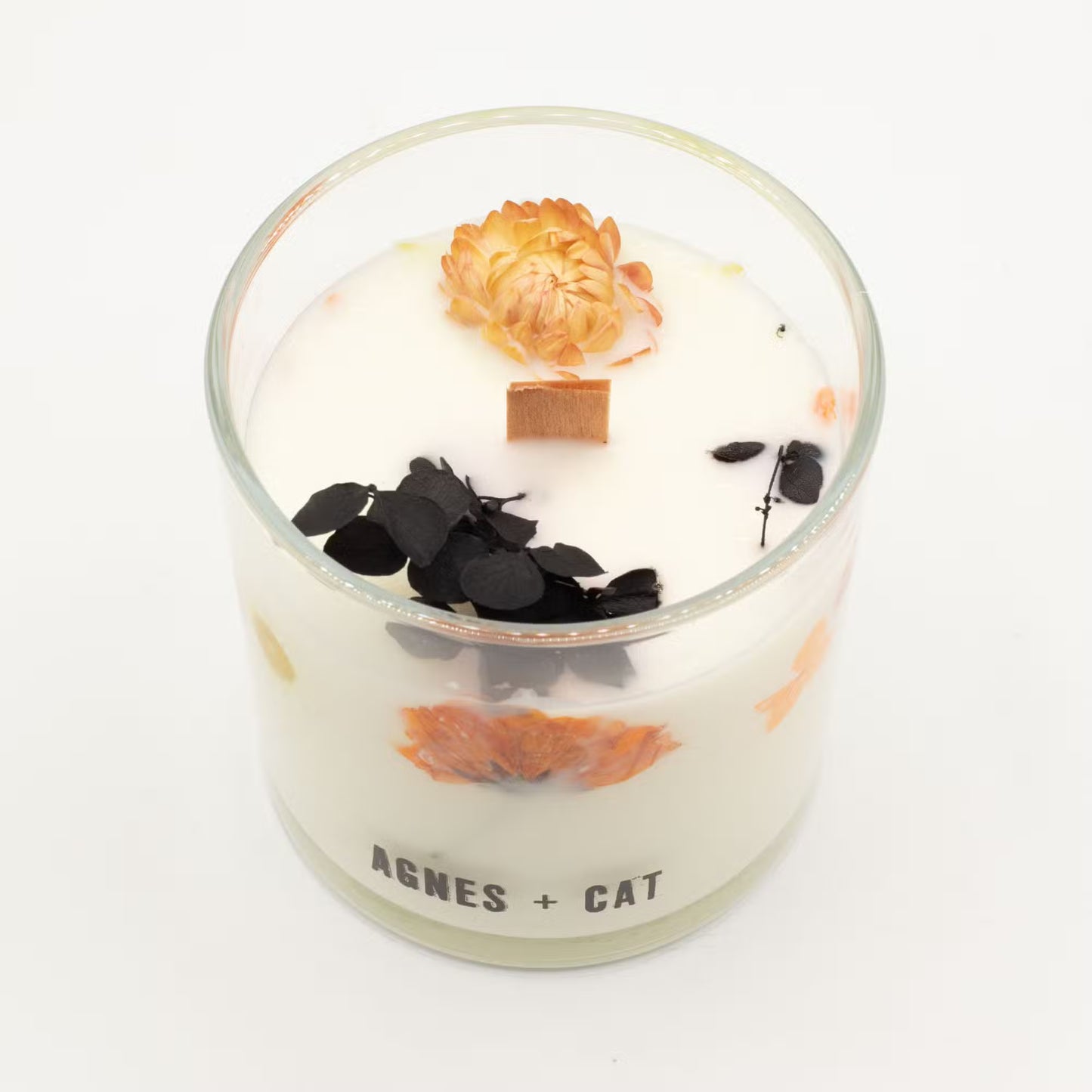Agnes and Cat Lakeland Mocha botanical soy wax candle with coffee-inspired fragrance and dried florals
