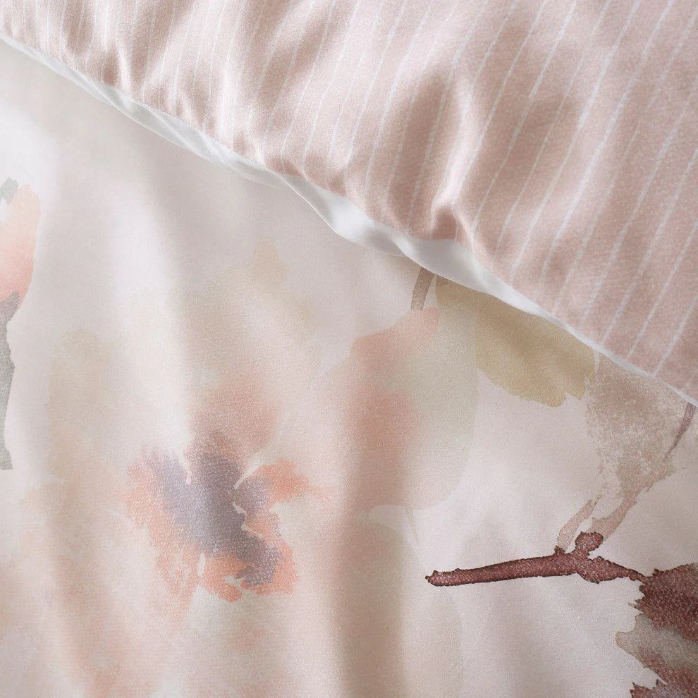 Soiree Mia Floral Blooms duvet cover set with floral reversible 200 thread count cotton bedding
