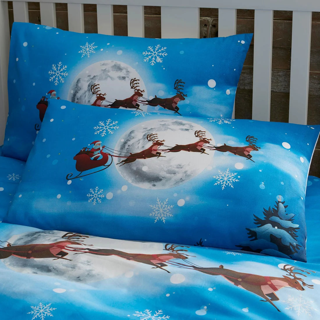 Bedlam Santa Glow In The Dark Christmas Duvet Cover Set Multicolour